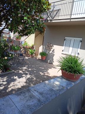 Marco - camere con bagno privato vicino al centro - Housity