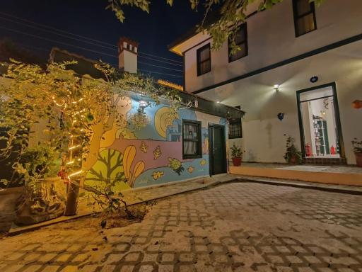 Garden Palace Boutique Hotel - Housity