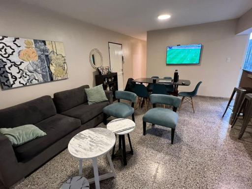 CASA EN YERBA BUENA - Housity