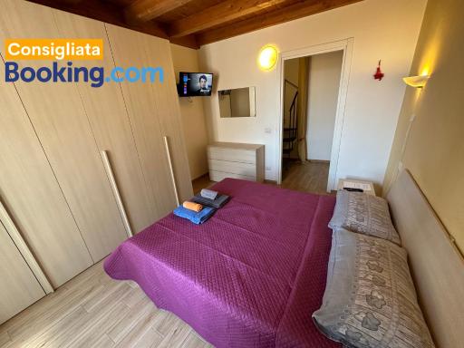 VELLETRI-Appartamento al centro-Aria condizionata-Netflix-Wifi - Housity