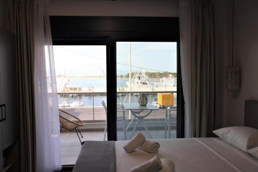 Nautico Rooms - Housity
