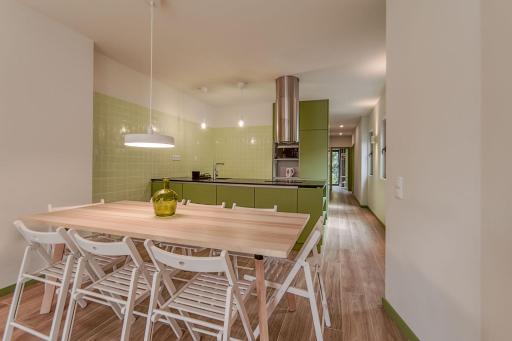 Travel and Live Apartments - Housity