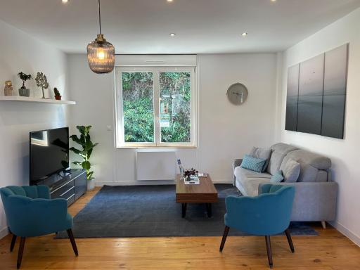 Appartement confortable de 80m2 Centre ville de Quimper & Parking privé - Housity