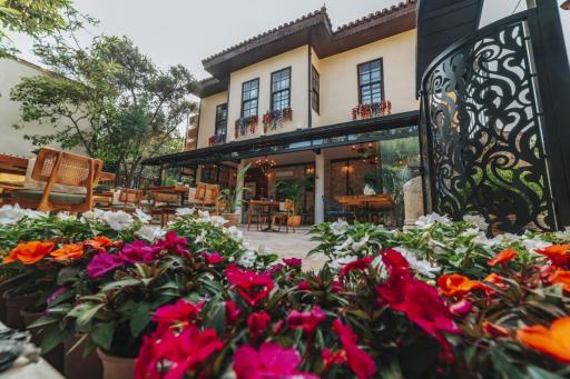 Sofa Hotels Kaleiçi - Housity