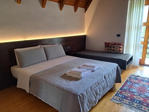 Villa Gjeçaj Guesthouse and Restaurant - Housity