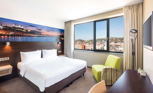 Lindner Hotel Bratislava, part of JdV by Hyatt - Housity
