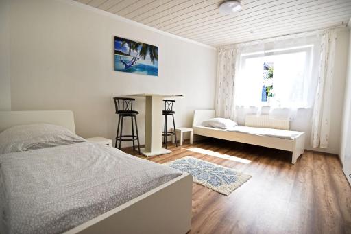 cozy worker apartments Niederkassel - Housity