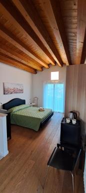 Papaveri Del Conero Affittacamere - Housity