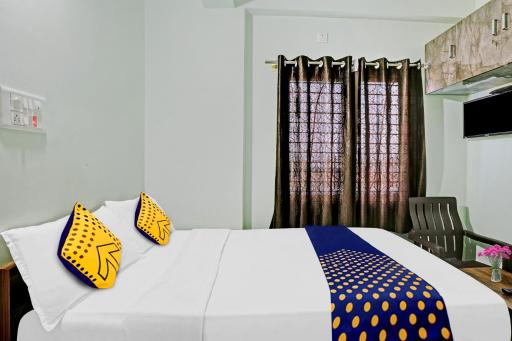 SPOT ON Hnn Lodge - Housity