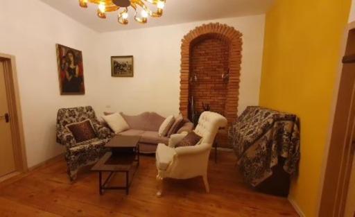 Квартира XIX века в центре Тбилиси - Housity