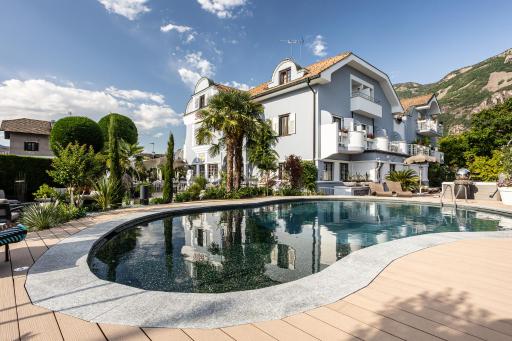 Hotel Villa Groff - Housity