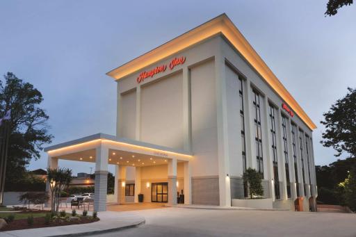 Hampton Inn Atlanta-Buckhead - Housity