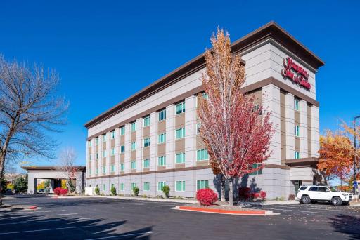 Hampton Inn & Suites Boise/Spectrum - Housity