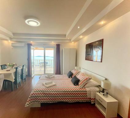 Apartments Marnic - Housity