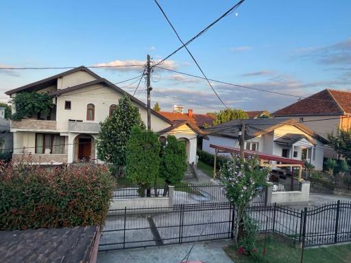 Ivan Apartment Skopje - Housity