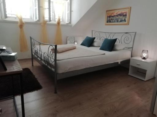 Bačvice Beach Experience - Housity