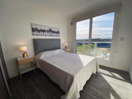Deptos Premium - Cochera y Balcón - Boero Rentals - Housity