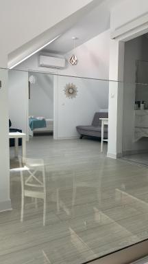 Mani Studio - Housity
