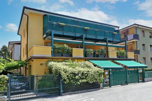 3V Apartments Bardolino - Housity