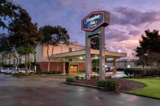 Hampton Inn Houma - Housity