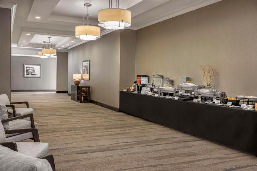 Hilton Garden Inn Los Angeles/Redondo Beach - Housity