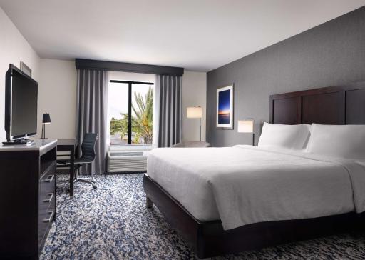 Hilton Garden Inn Los Angeles/Redondo Beach - Housity