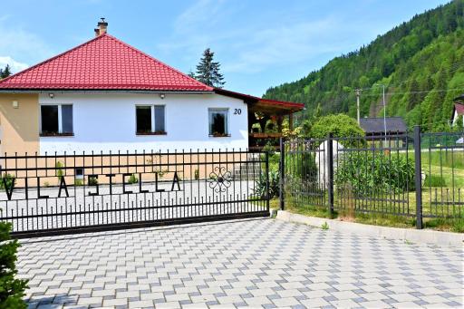 VILA Stella - Housity
