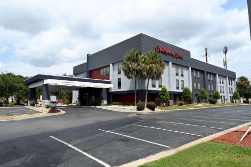 Hampton Inn Valdosta/Lake Park Area - Housity