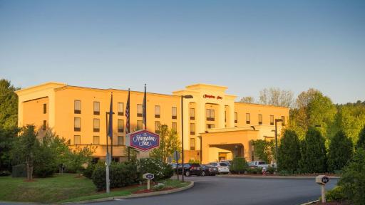 Hampton by Hilton Brattleboro - Housity