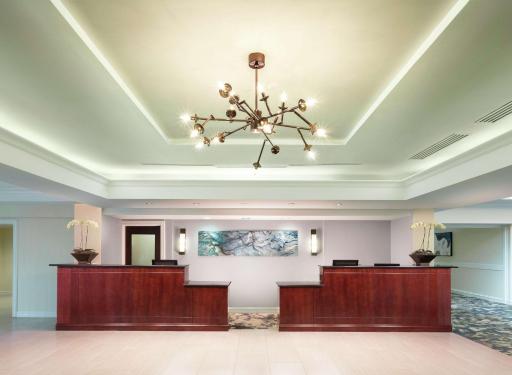 DoubleTree by Hilton Hotel Columbia - Housity