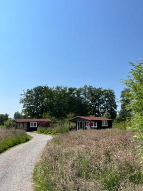 Fields 1216 - Housity