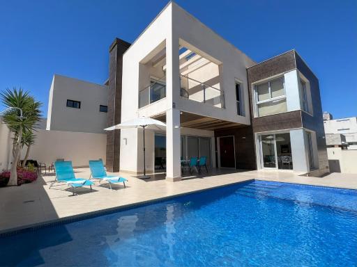 Villa Mil Palmeras - Housity