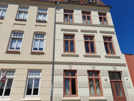 Kleine Altstadt-Wohnung mit Terrasse - Hizvo