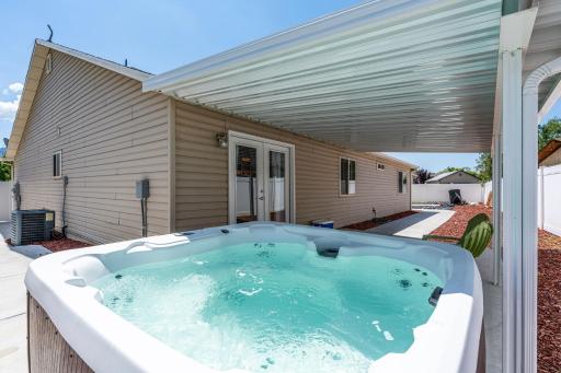 Fully Stocked Home with Hot Tub and Private Yard - Housity