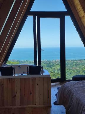 ZURZİ BUNGALOV - Housity