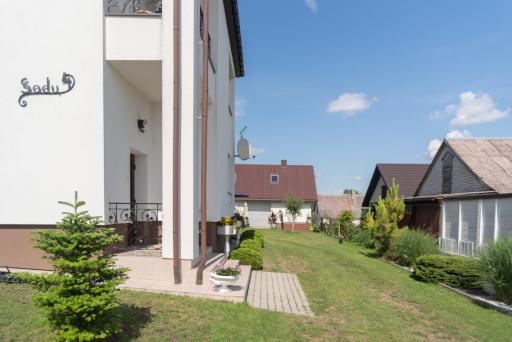 Dvi liepos - Housity