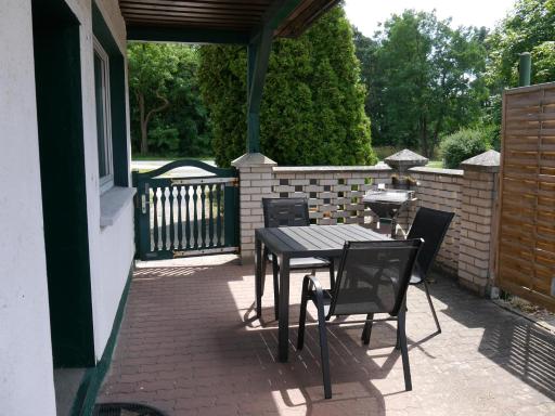 Ferienhaus mit Terrasse in der Uckermark - Housity