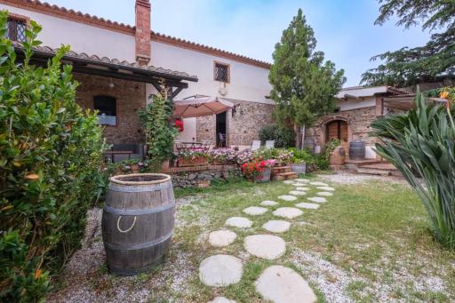 Sicilian Suite Garden - Housity