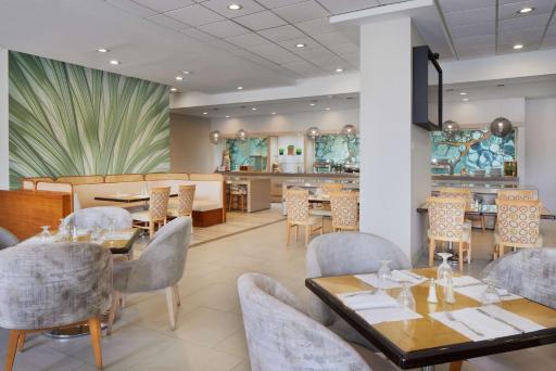 Hilton Hasbrouck Heights-Meadowlands - Housity