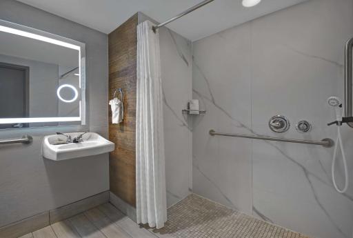 Hilton Hasbrouck Heights-Meadowlands - Housity