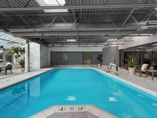Hilton Chicago/Oak Lawn - Housity