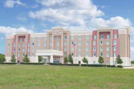 Hampton Inn & Suites Dallas/Frisco North-Fieldhouse USA - Housity