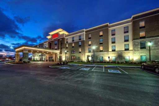 Hampton Inn & Suites By Hilton Nashville Hendersonville Tn - Housity
