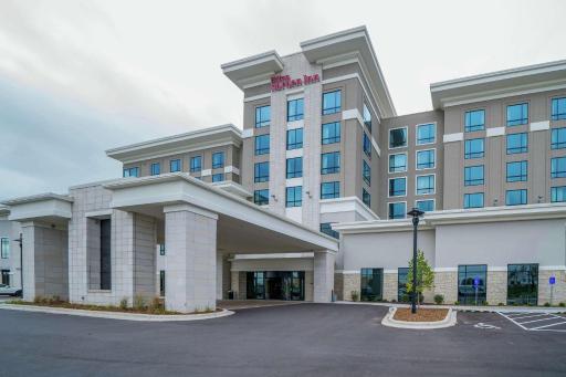 Hilton Garden Inn Madison Sun Prairie - Housity