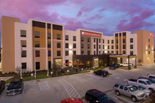 Hilton Garden Inn Waco - Housity