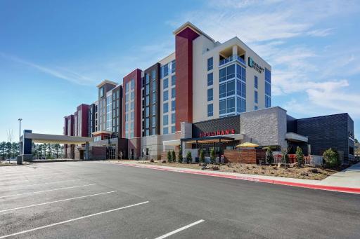Embassy Suites by Hilton Jonesboro Red Wolf Convention Center - Housity