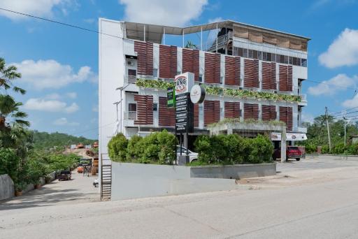 Urbanview Hotel The Tang Balikpapan by RedDoorz - Housity