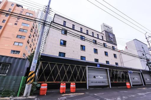 Hotel Able - Housity