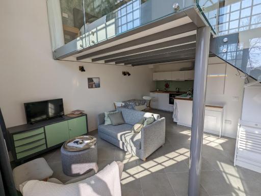 mini loft Lido with own sunny & private garden - Housity