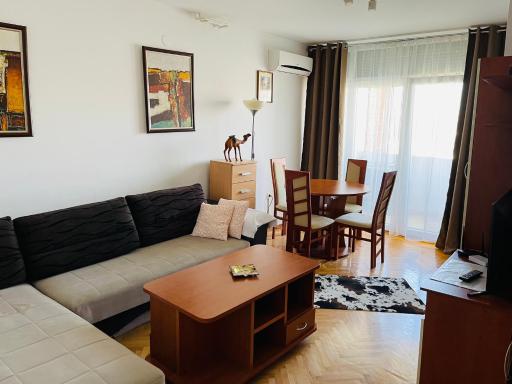 Riverhome Apartment-Feel like home - Housity
